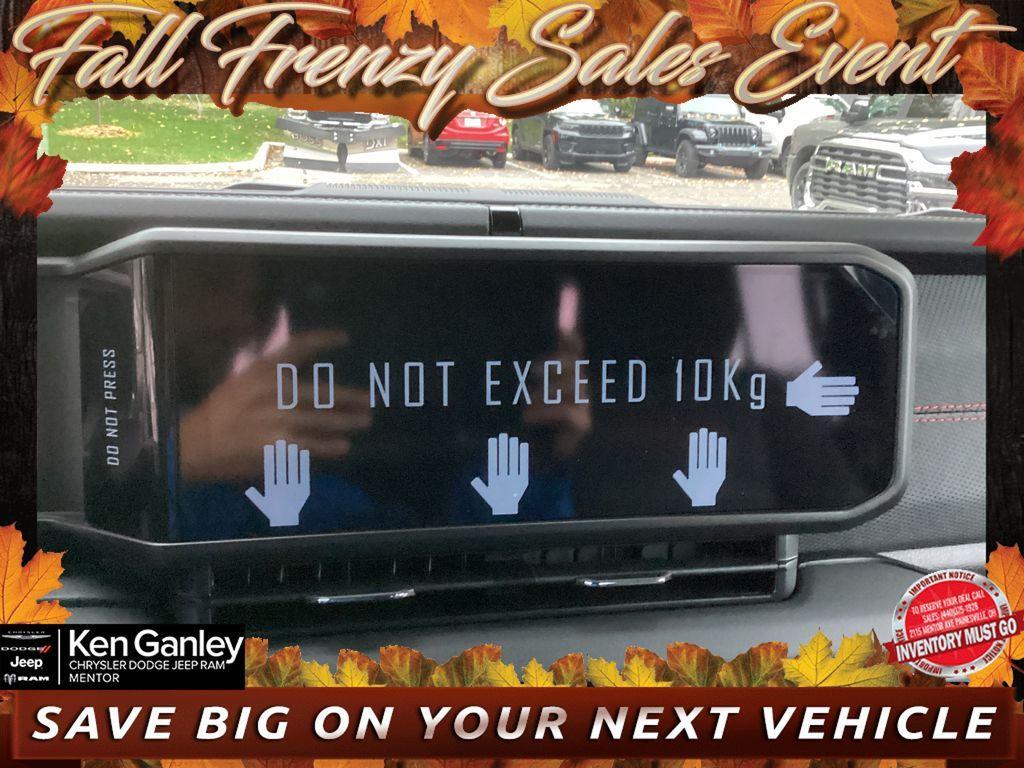 new 2025 Jeep Gladiator car, priced at $44,905