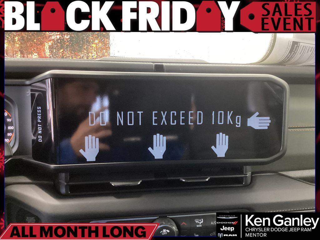 new 2026 Jeep Gladiator car, priced at $62,490