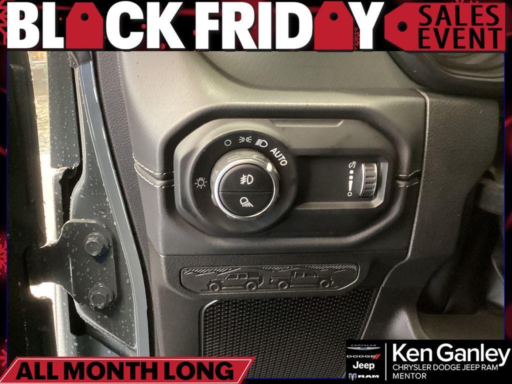 new 2026 Jeep Gladiator car, priced at $62,490