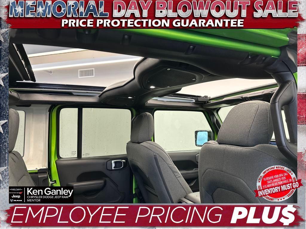 new 2025 Jeep Wrangler car, priced at $46,488