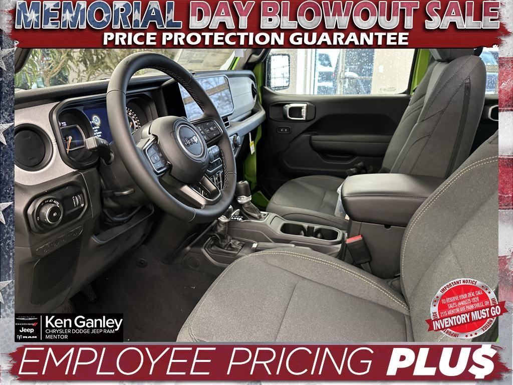 new 2025 Jeep Wrangler car, priced at $47,088