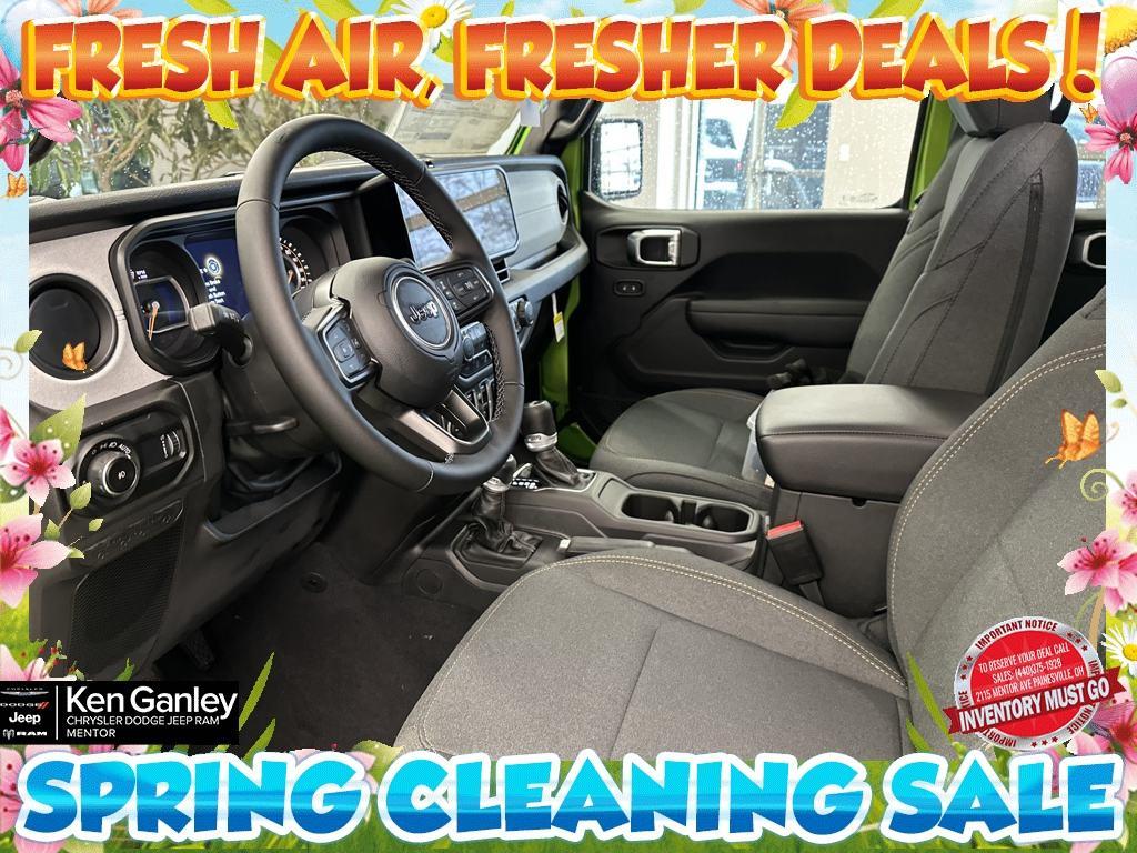 new 2025 Jeep Wrangler car, priced at $45,098