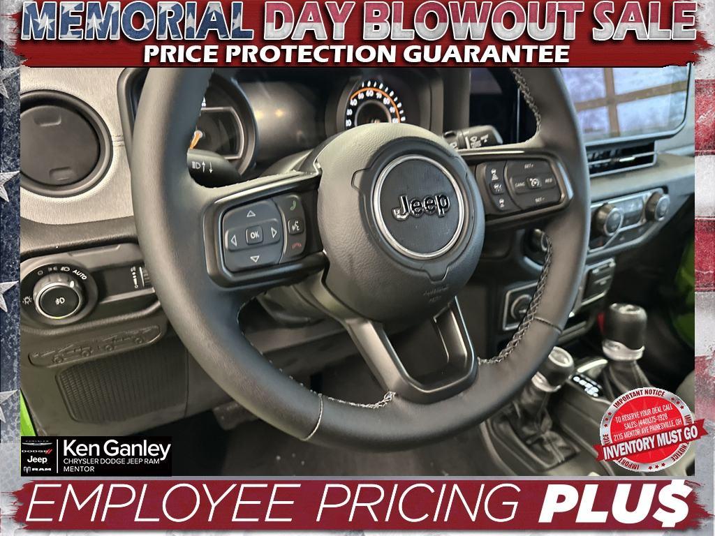 new 2025 Jeep Wrangler car, priced at $47,088