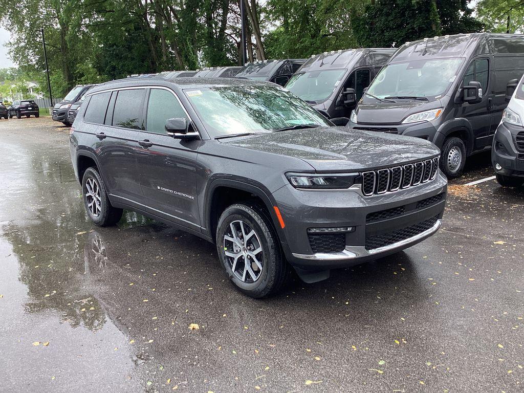 new 2025 Jeep Grand Cherokee L car, priced at $44,436
