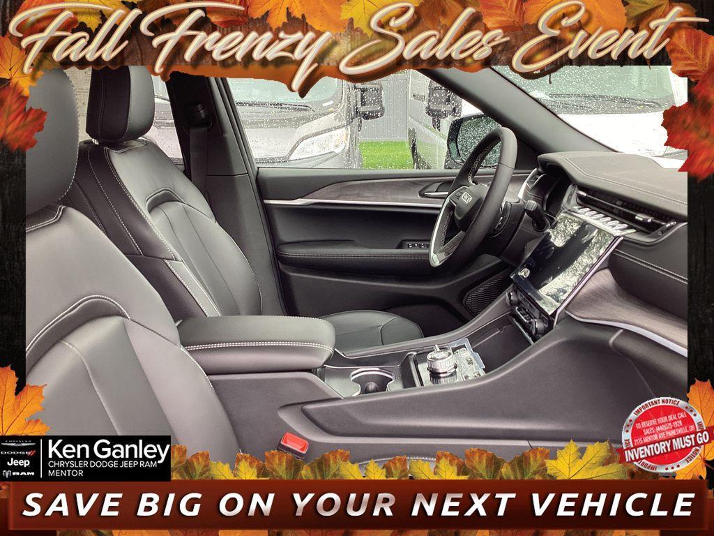 new 2025 Jeep Grand Cherokee L car, priced at $42,036