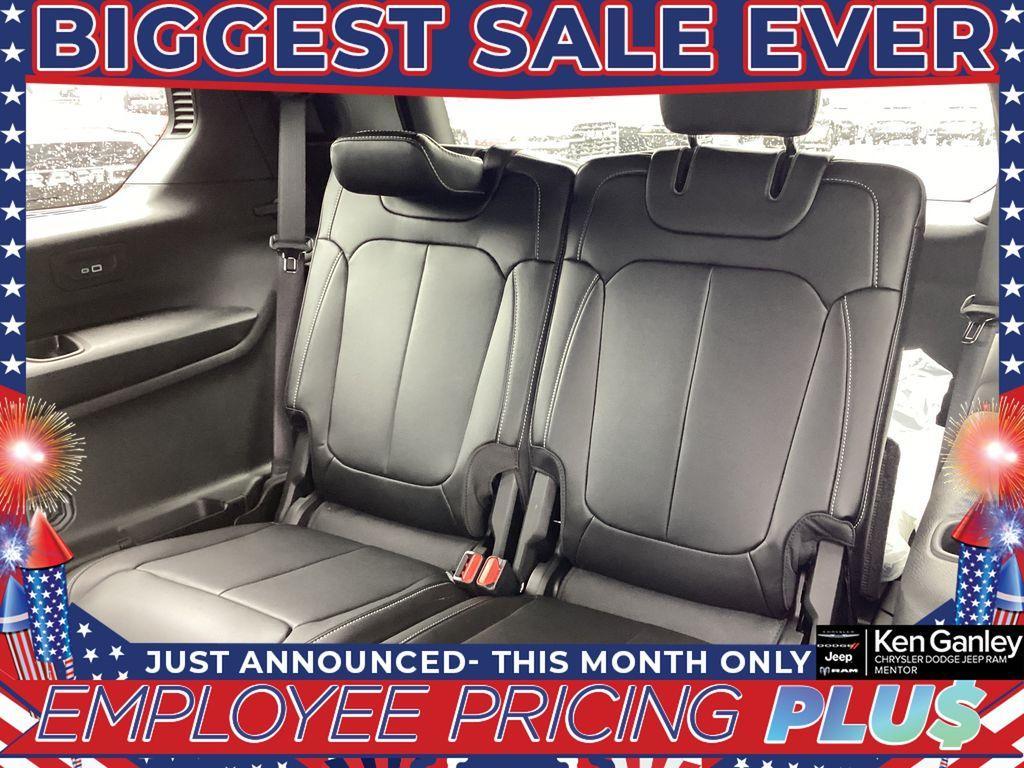 new 2025 Jeep Grand Cherokee L car, priced at $44,436
