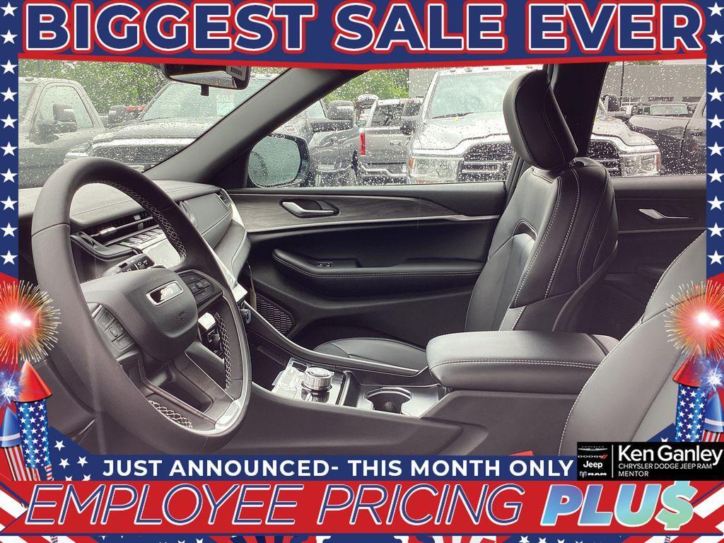 new 2025 Jeep Grand Cherokee L car, priced at $44,436