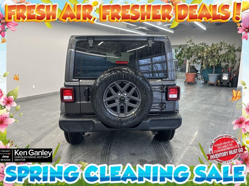 new 2025 Jeep Wrangler car, priced at $45,098