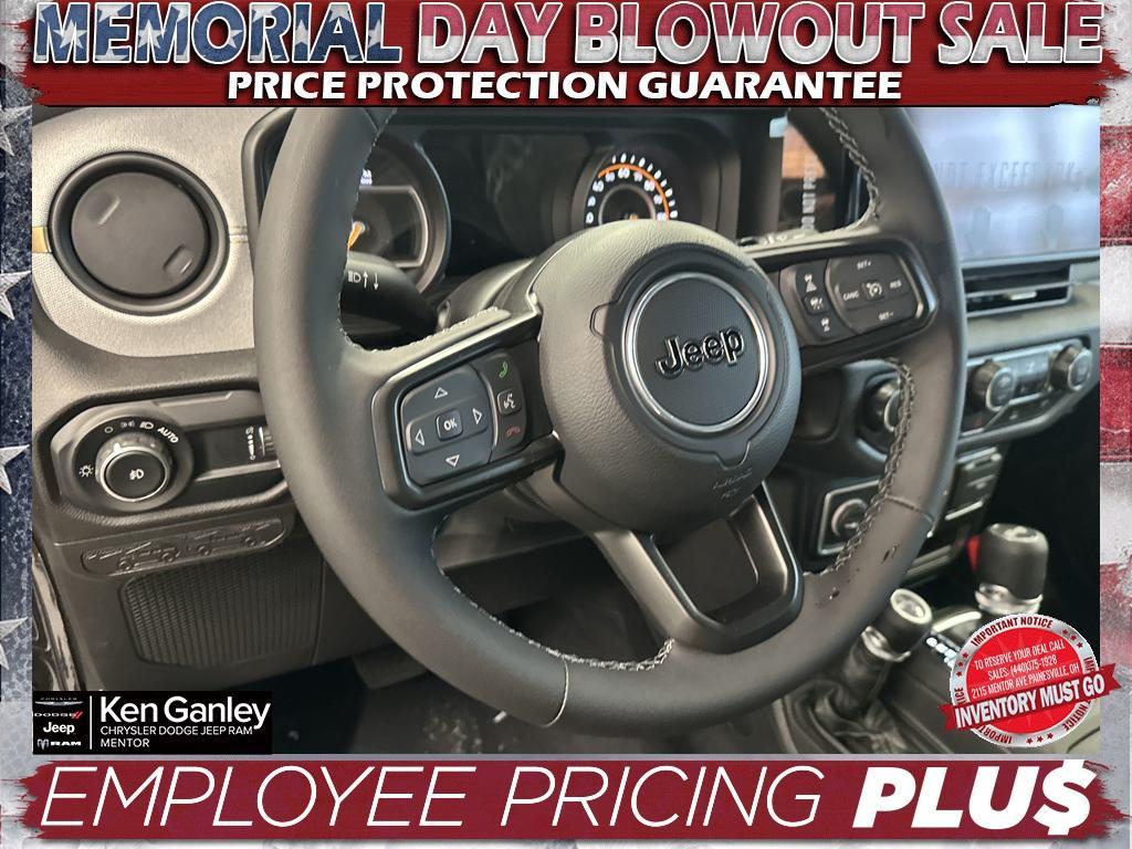 new 2025 Jeep Wrangler car, priced at $47,088