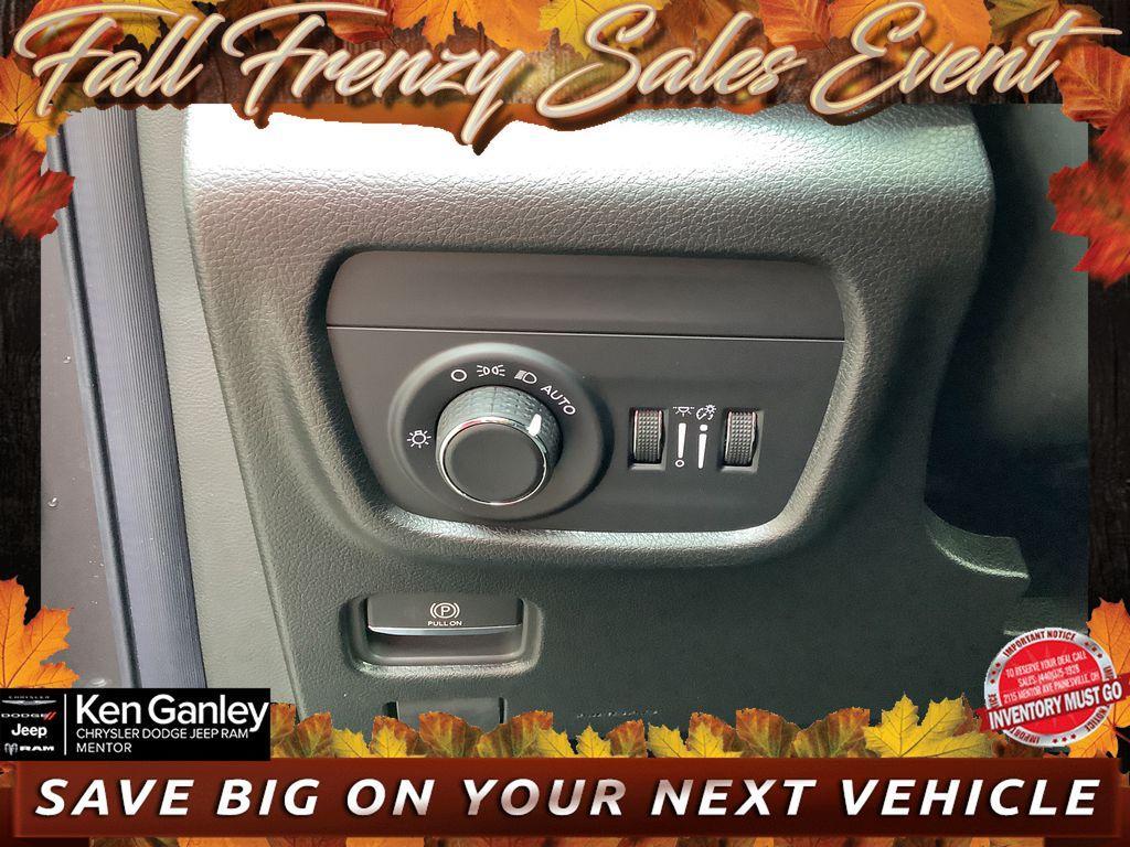 new 2025 Jeep Grand Cherokee L car, priced at $41,993