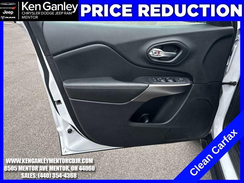 used 2019 Jeep Cherokee car, priced at $17,900