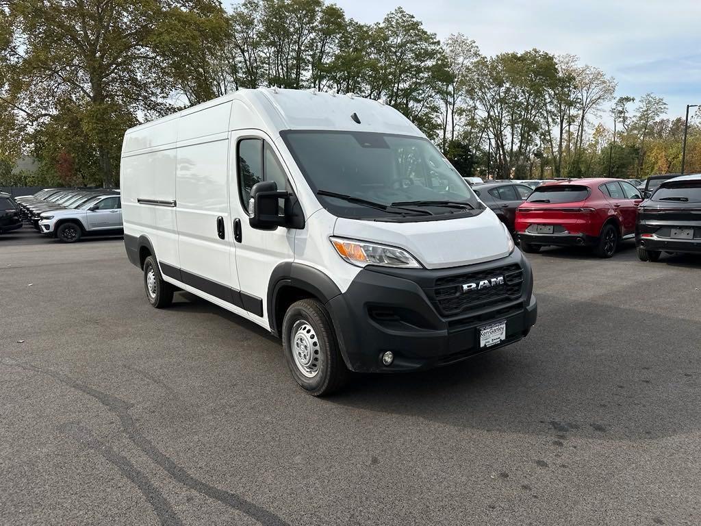 new 2024 Ram ProMaster 3500 car, priced at $49,861