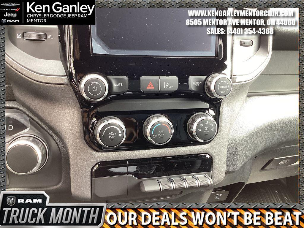 new 2025 Ram 1500 car, priced at $36,656