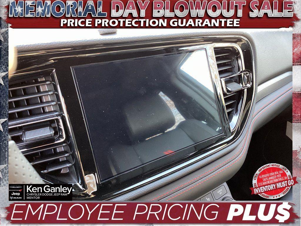 new 2025 Dodge Durango car, priced at $41,339