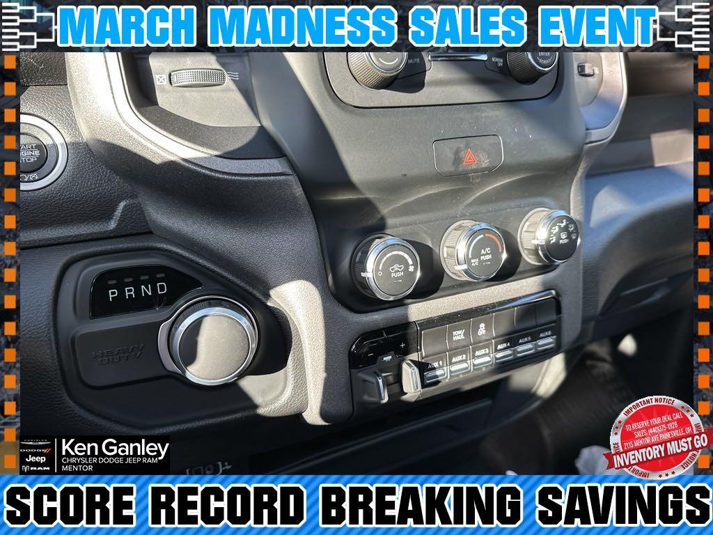 new 2024 Ram 3500 car, priced at $48,846