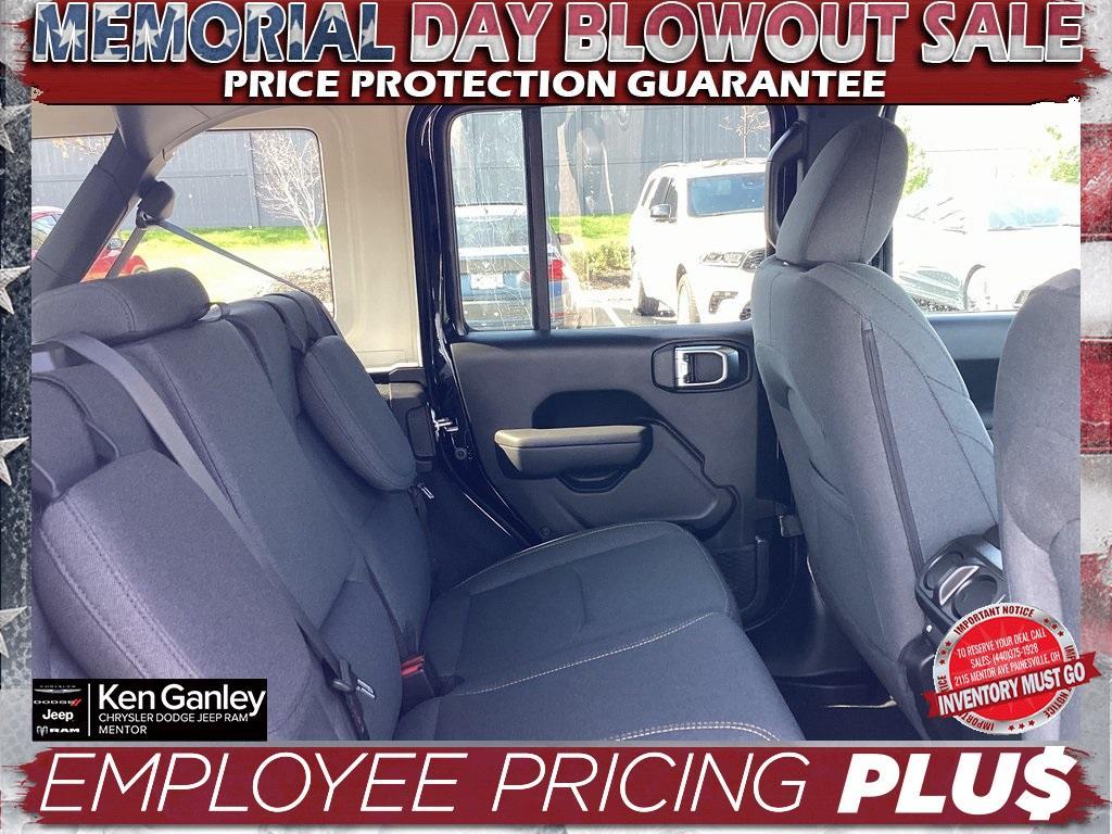 new 2025 Jeep Wrangler 4xe car, priced at $53,300