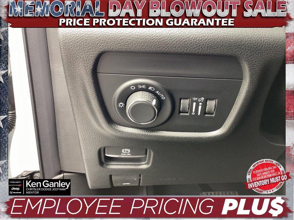 new 2025 Jeep Grand Cherokee L car, priced at $40,130