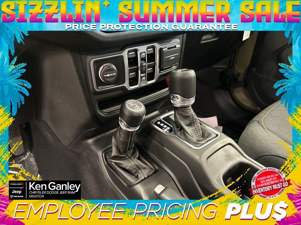 new 2025 Jeep Wrangler car, priced at $39,999