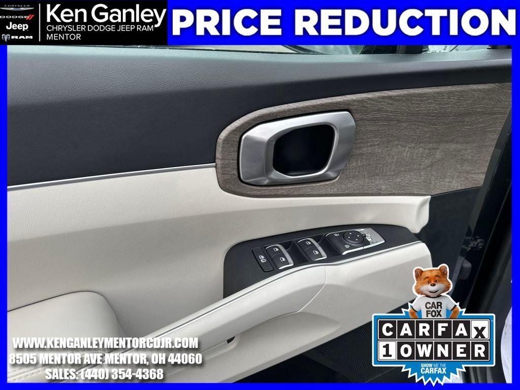 used 2023 Kia Sorento car, priced at $31,500