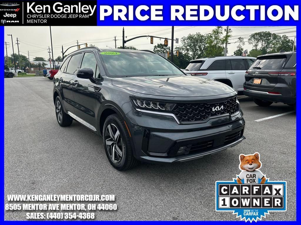 used 2023 Kia Sorento car, priced at $31,500