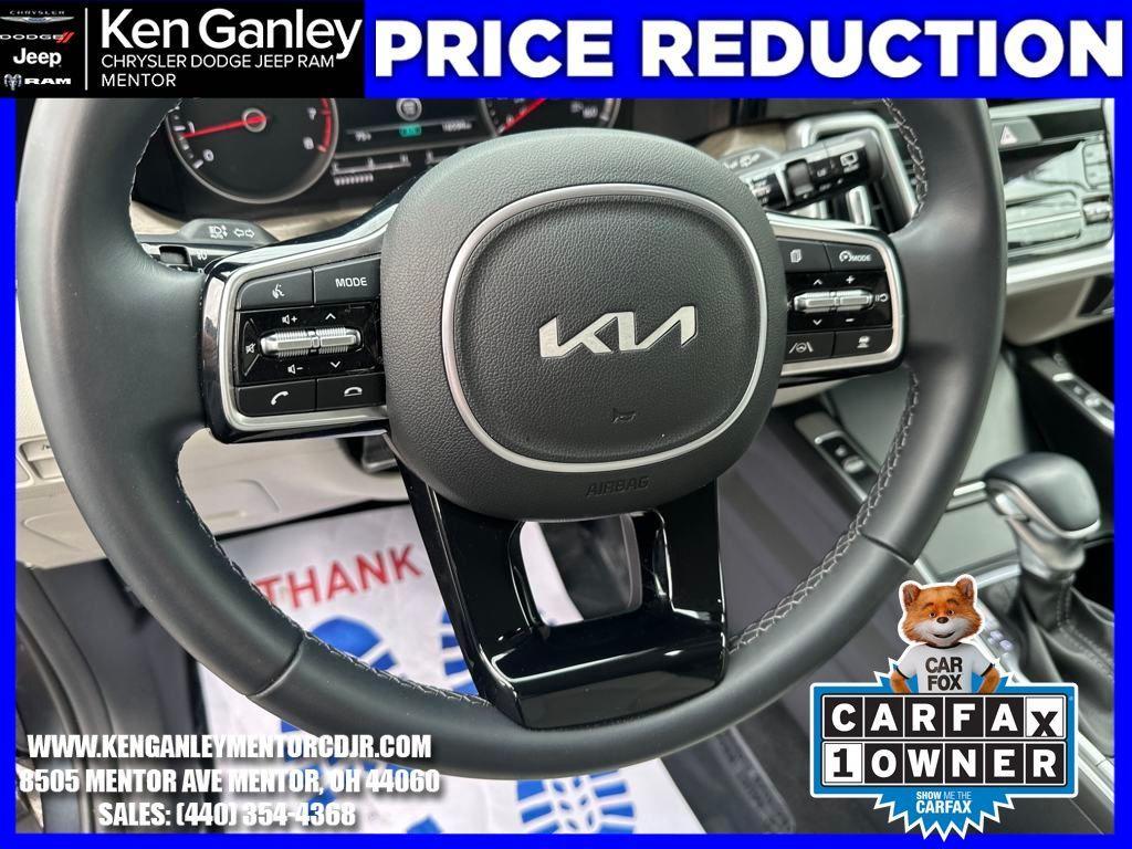 used 2023 Kia Sorento car, priced at $31,500
