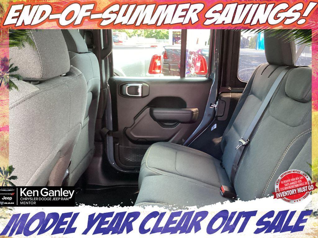 new 2025 Jeep Wrangler car, priced at $45,995