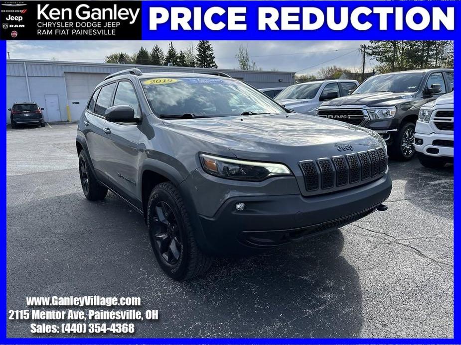 used 2019 Jeep Cherokee car, priced at $17,482