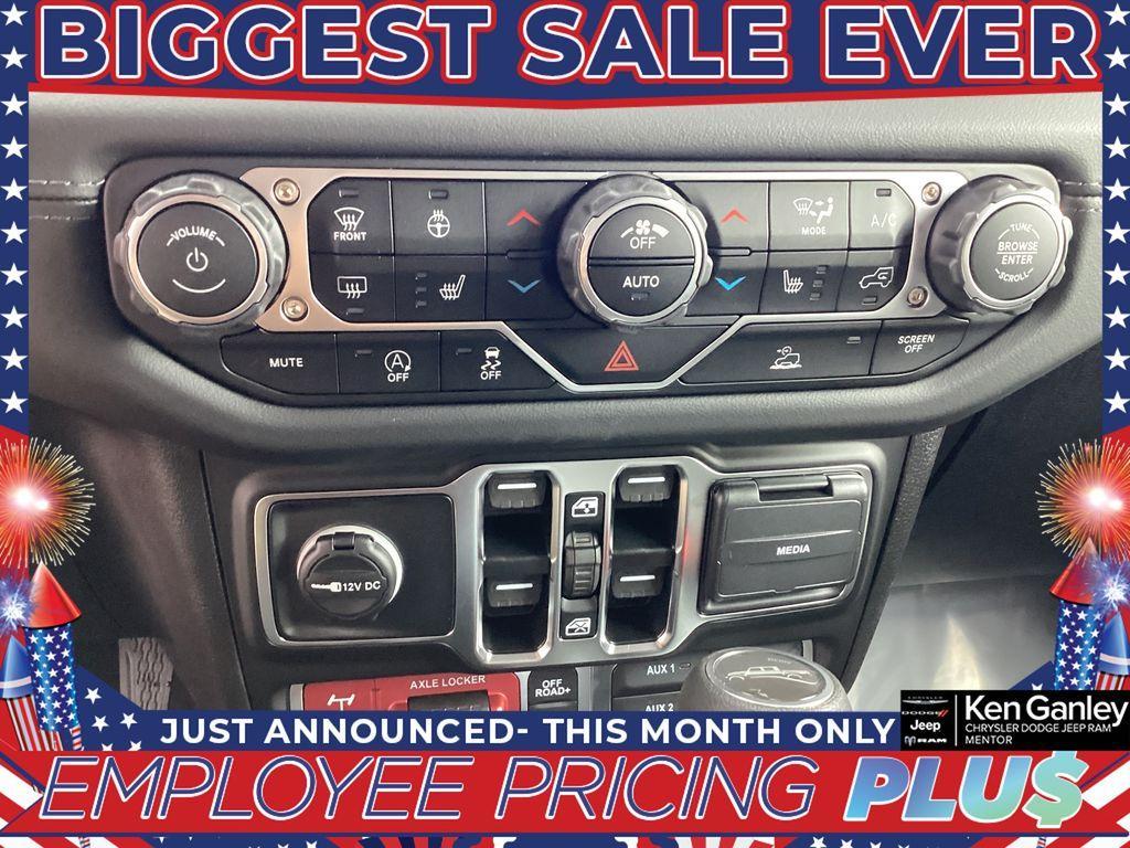 new 2025 Jeep Gladiator car, priced at $48,130