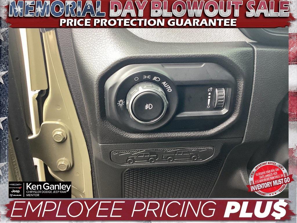 new 2025 Jeep Wrangler car, priced at $59,080