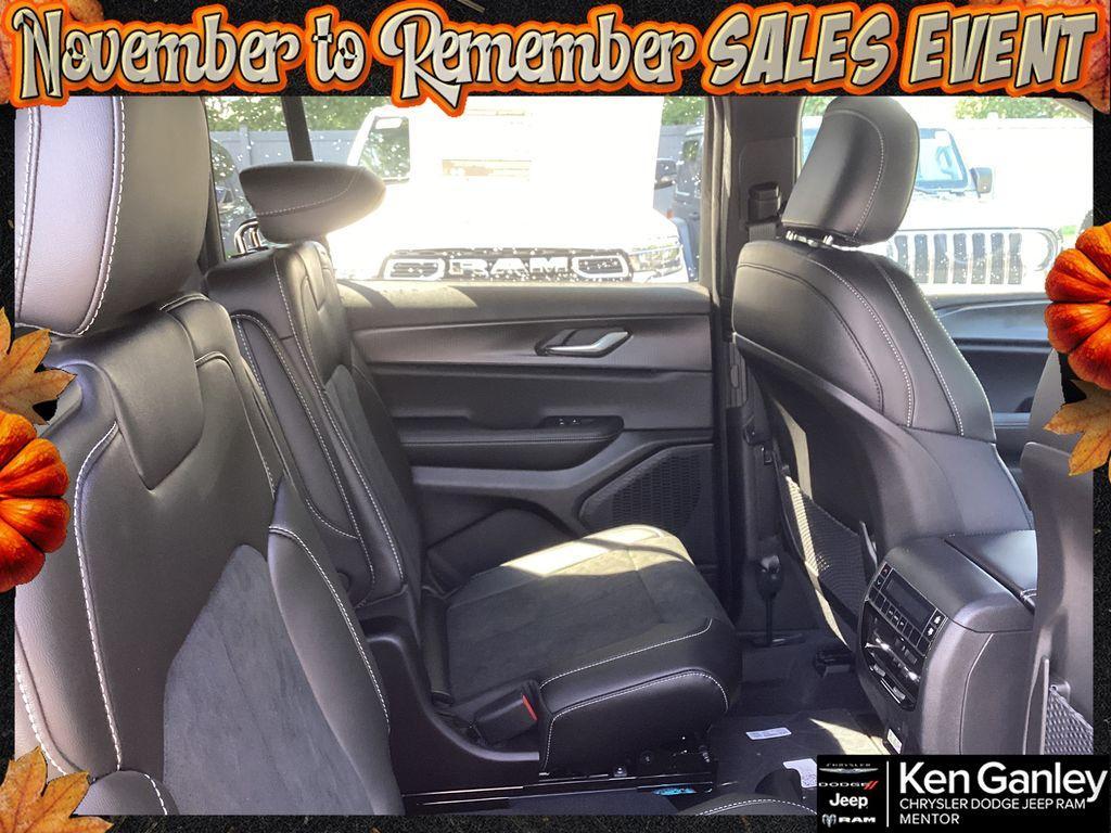 new 2025 Jeep Grand Cherokee L car, priced at $44,082