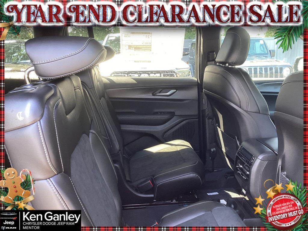 new 2025 Jeep Grand Cherokee L car, priced at $39,582