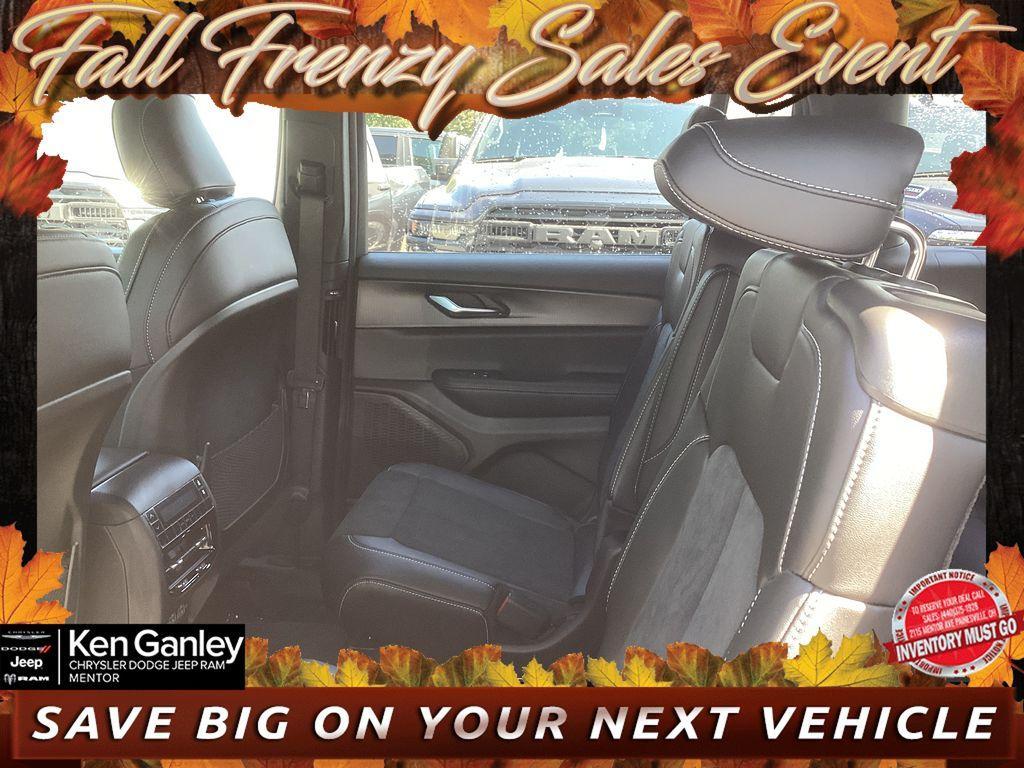 new 2025 Jeep Grand Cherokee L car, priced at $41,557