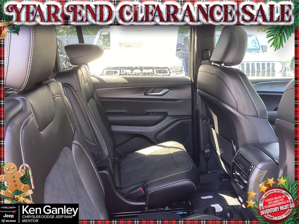 new 2025 Jeep Grand Cherokee L car, priced at $39,582