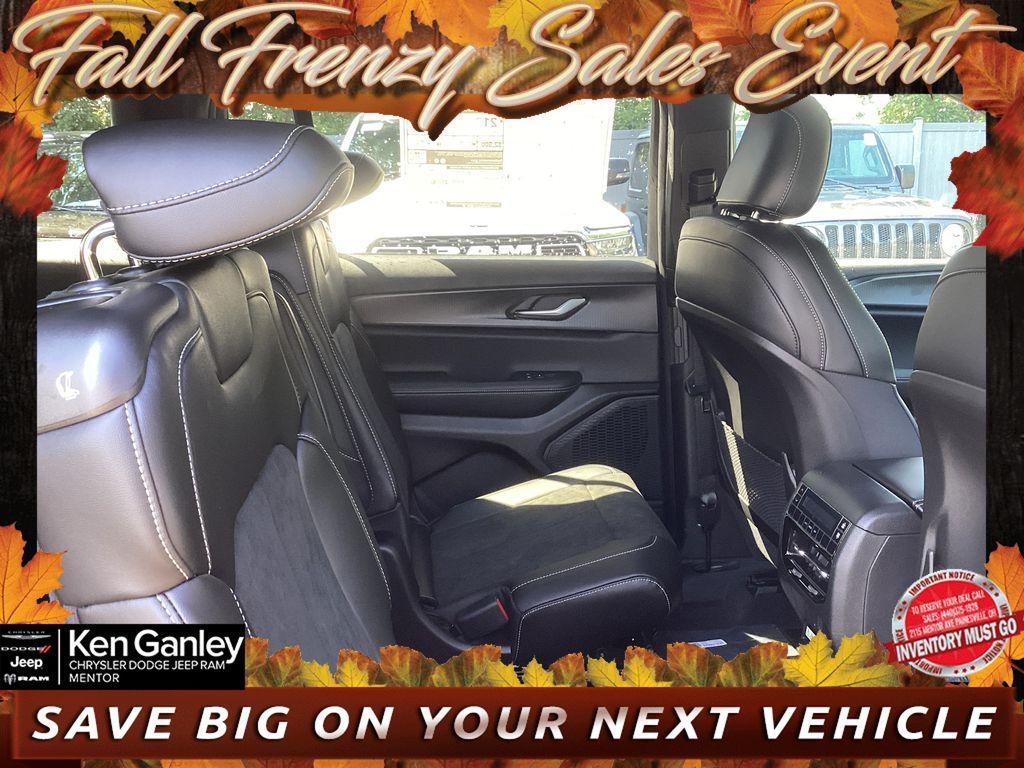 new 2025 Jeep Grand Cherokee L car, priced at $41,557