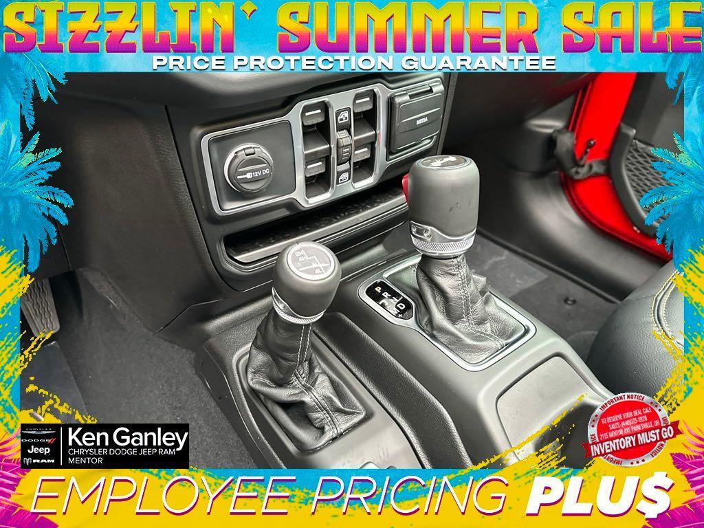 new 2025 Jeep Wrangler car, priced at $49,997