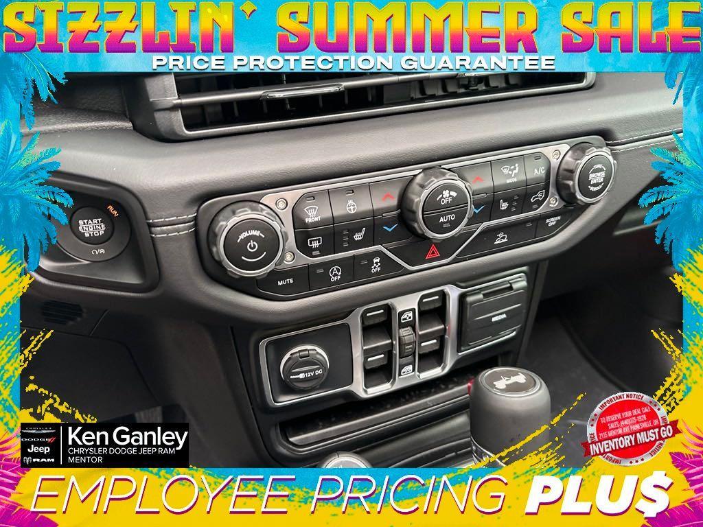 new 2025 Jeep Wrangler car, priced at $49,997