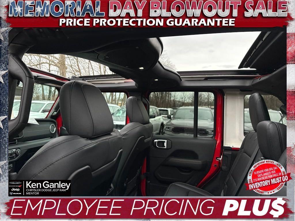 new 2025 Jeep Wrangler car, priced at $49,997
