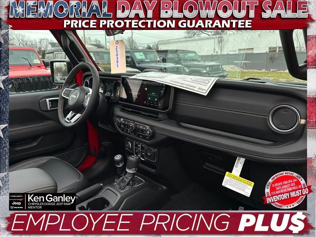 new 2025 Jeep Wrangler car, priced at $49,997