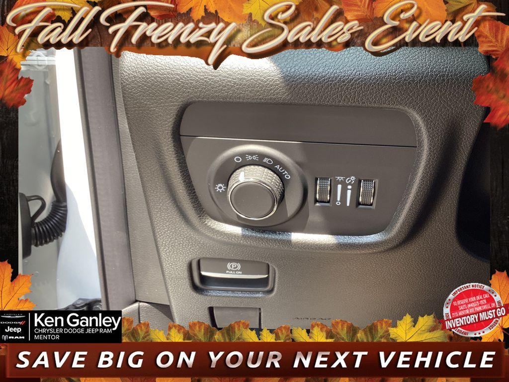 new 2025 Jeep Grand Cherokee L car, priced at $41,557