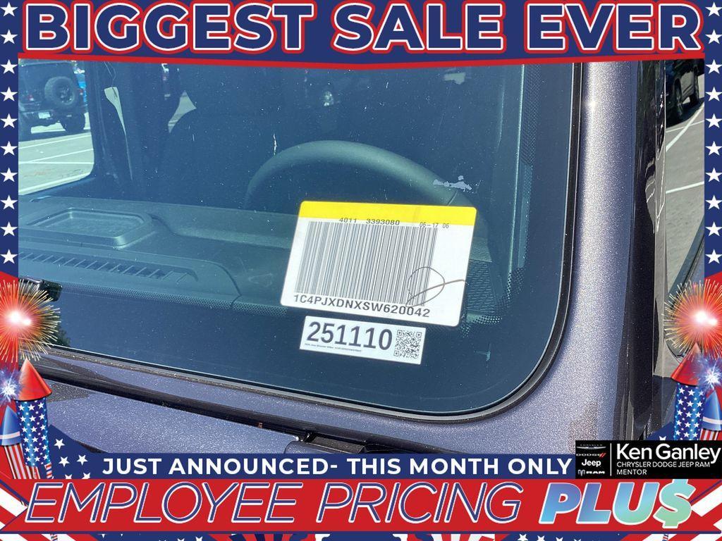 new 2025 Jeep Wrangler car, priced at $48,090