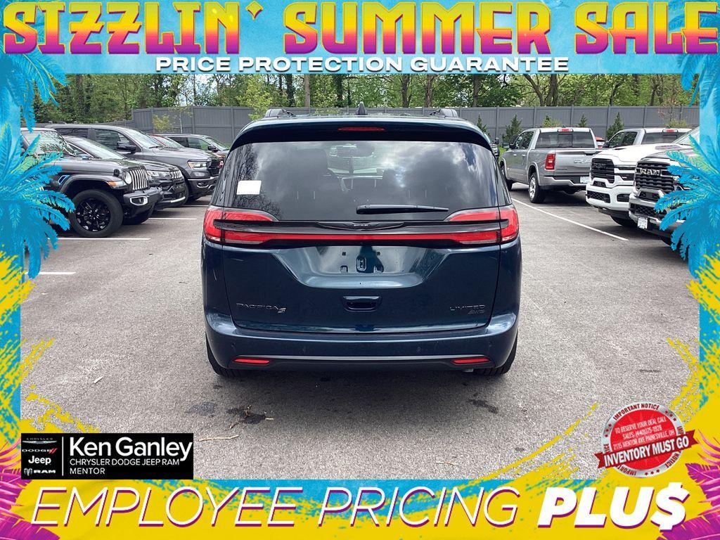new 2025 Chrysler Pacifica car, priced at $53,487