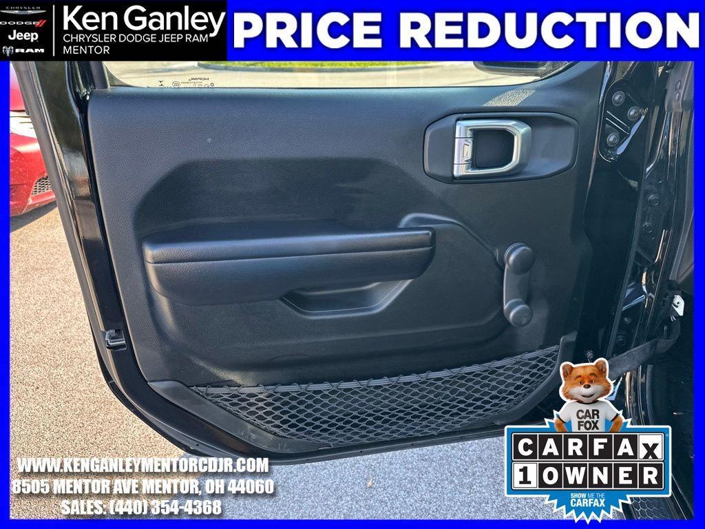 used 2021 Jeep Gladiator car, priced at $26,500