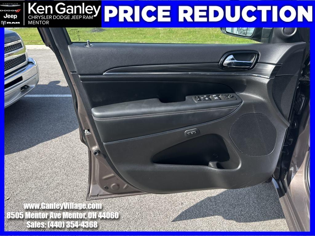 used 2021 Jeep Grand Cherokee car, priced at $29,846