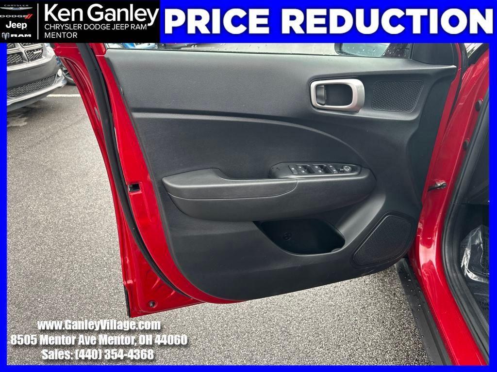 used 2023 Hyundai Venue car, priced at $18,400