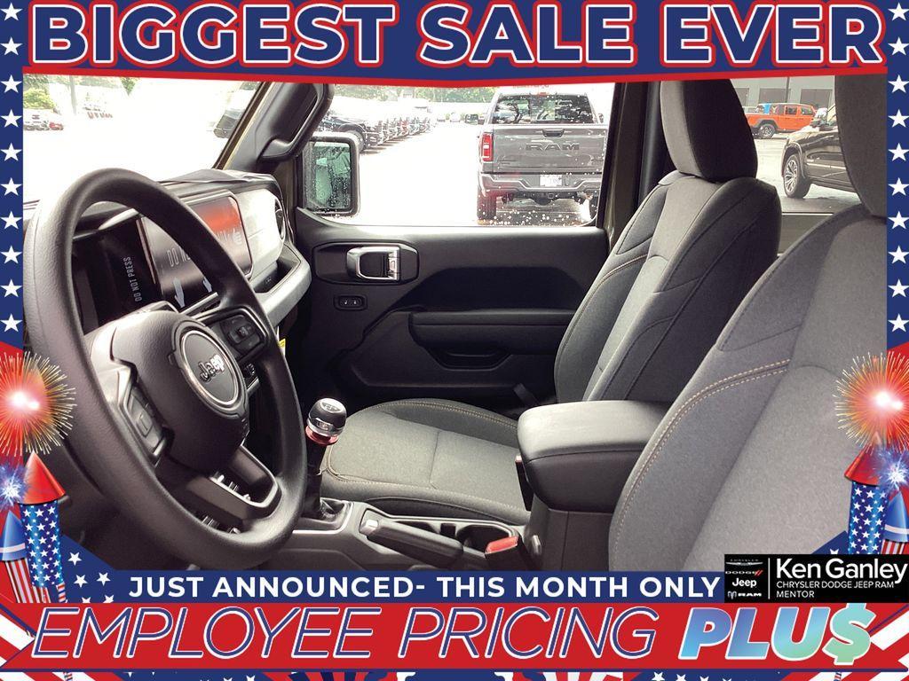 new 2025 Jeep Wrangler car, priced at $32,945
