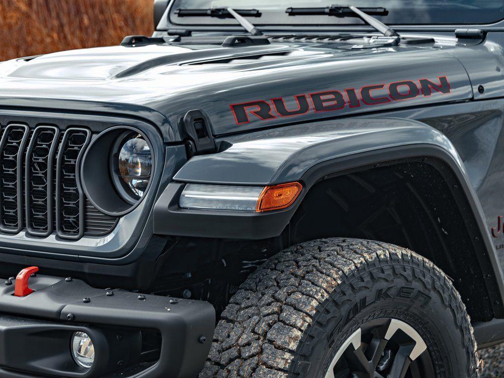 new 2025 Jeep Gladiator car, priced at $58,460