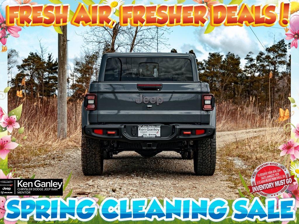 new 2025 Jeep Gladiator car, priced at $59,460