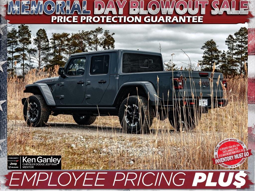 new 2025 Jeep Gladiator car, priced at $53,270