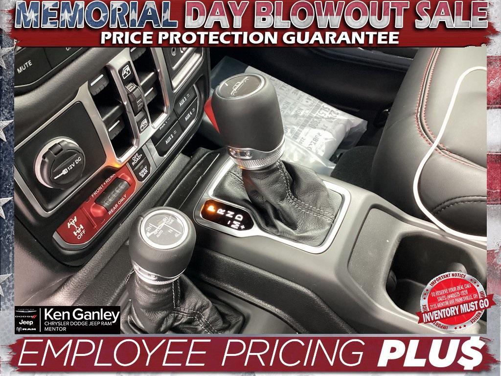 new 2025 Jeep Gladiator car, priced at $53,270