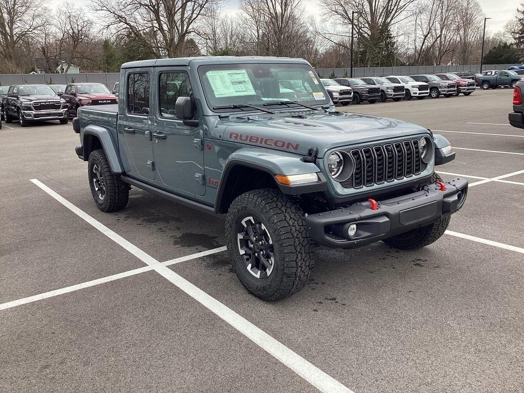 new 2025 Jeep Gladiator car, priced at $59,460